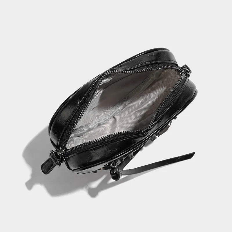 Black Heart Tote Handbag